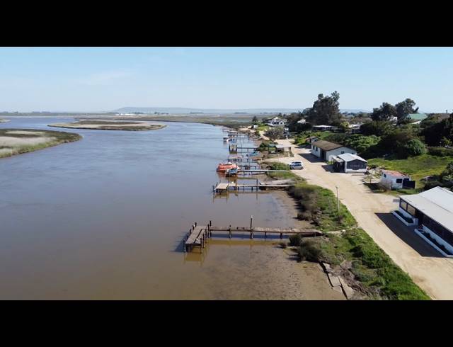 864M² VACANT LAND FOR SALE IN PORT OWEN